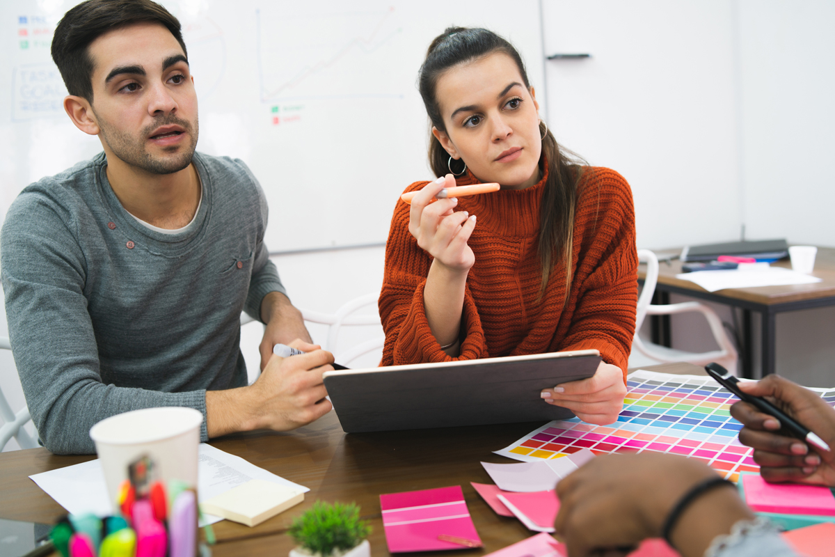 Graphic Design Tips That Help Indian Educational Platforms Stand Out